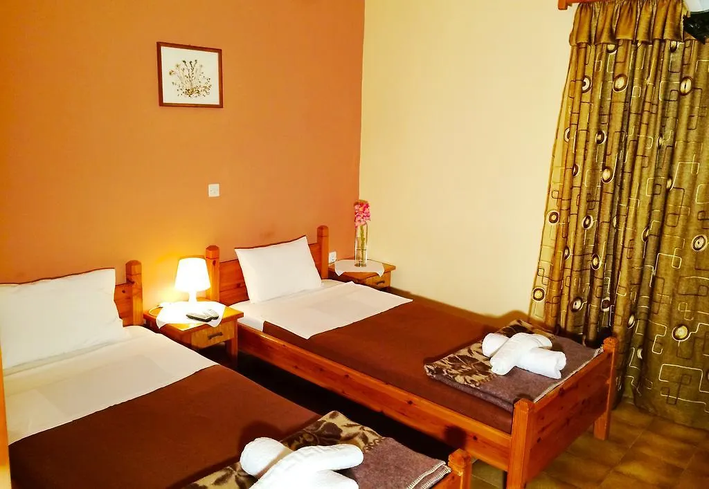 Chrissas Apartments ريثيمنو