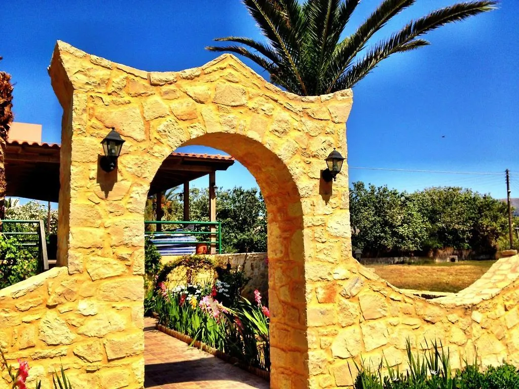 Chrissas Apartments ريثيمنو 0*,  اليونان